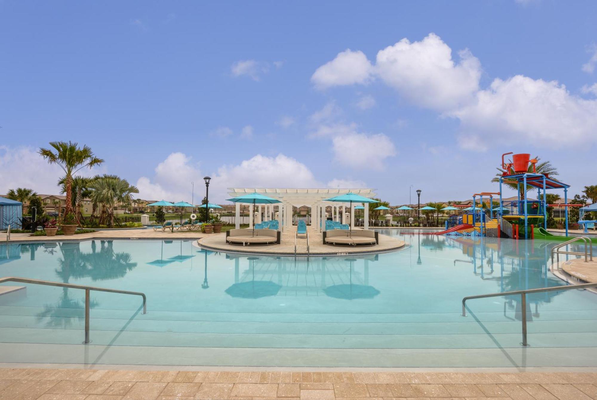 Beautiful Townhome Wprivate Pool 7 Mi To Disney Kissimmee Exteriér fotografie