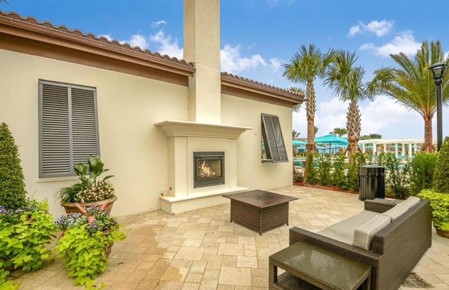 Beautiful Townhome Wprivate Pool 7 Mi To Disney Kissimmee Exteriér fotografie
