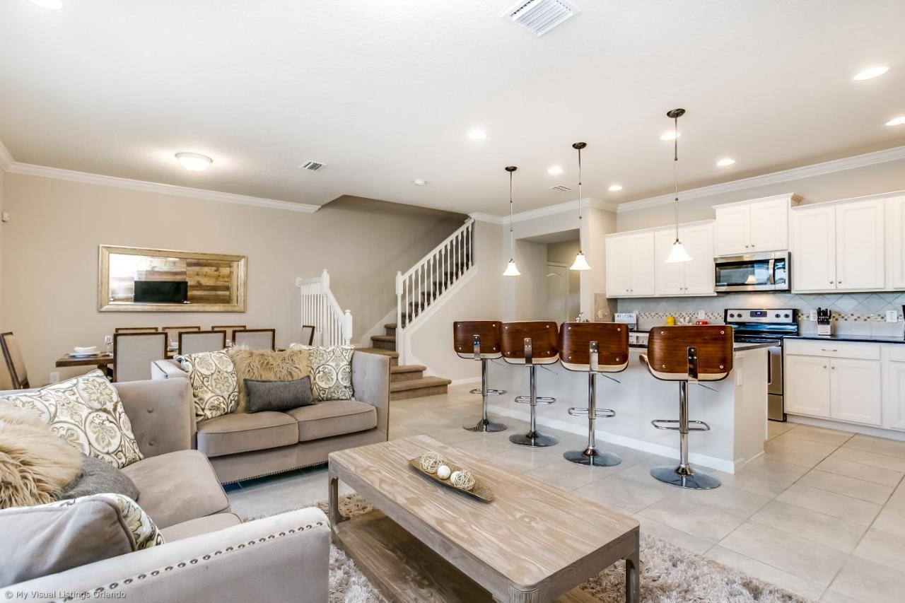 Beautiful Townhome Wprivate Pool 7 Mi To Disney Kissimmee Exteriér fotografie